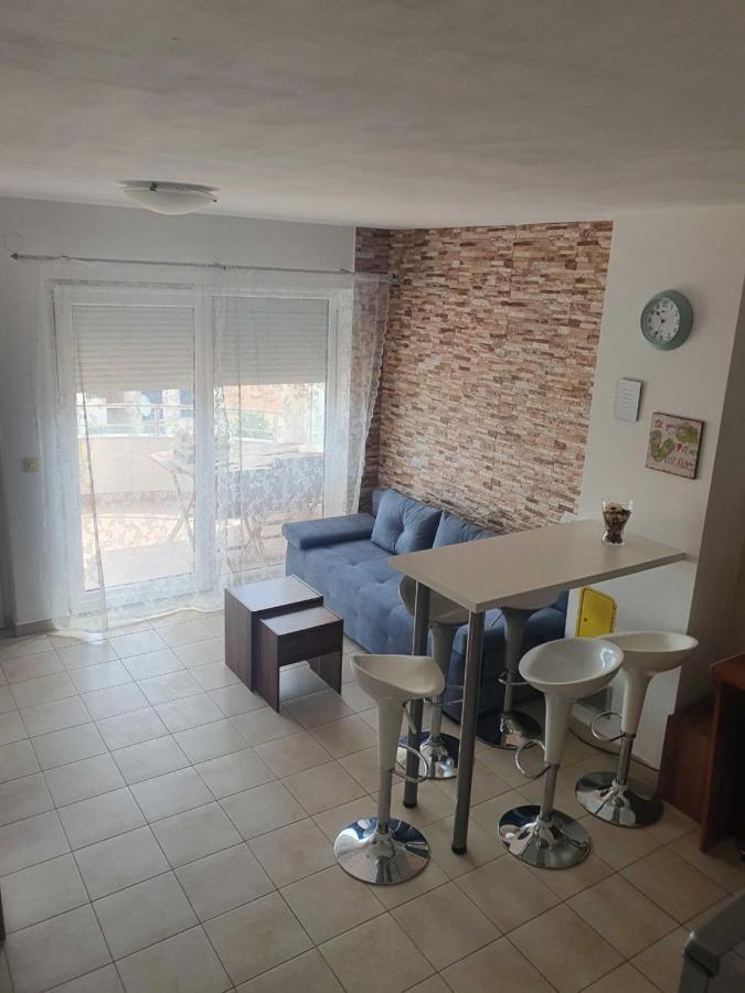 Apartment Kos Pag Town Kültér fotó