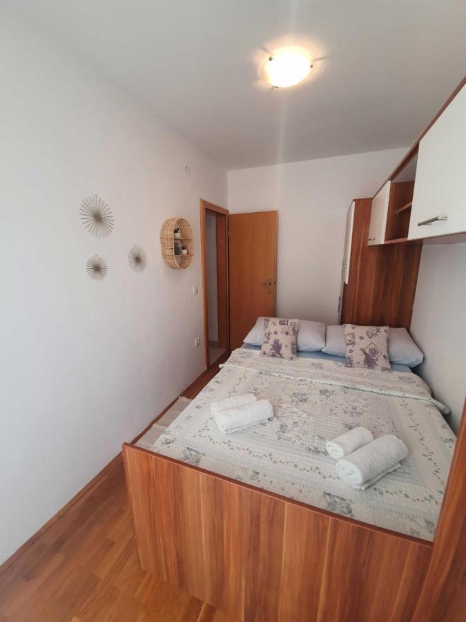 Apartment Kos Pag Town Kültér fotó